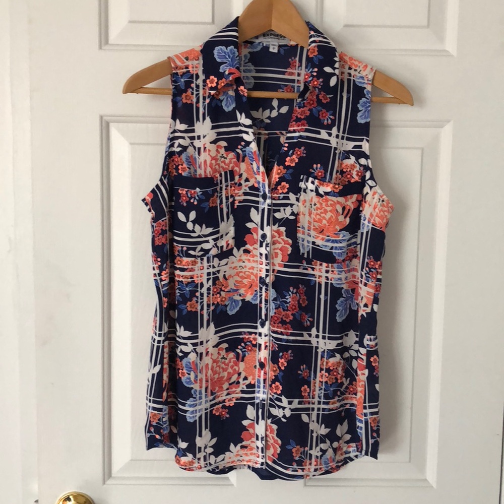 Brand new Express sleeveless blouse